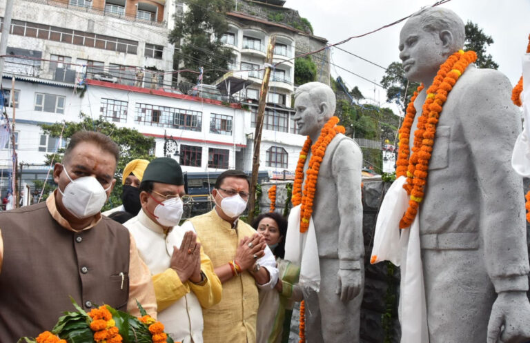 मुख्यमंत्री धामी ने मसूरी गोलीकांड में शहीद राज्य आंदोलनकारियों को दी श्रद्धांजलि