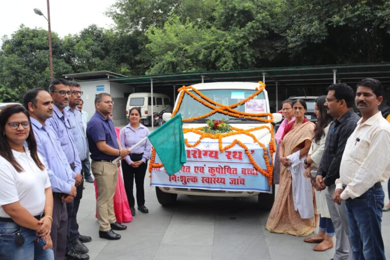 प्रधानमंत्री मातृ वंदना योजना,प्रचार रथ को सीएम ने हरी झण्डी दिखाकर रवाना किया 