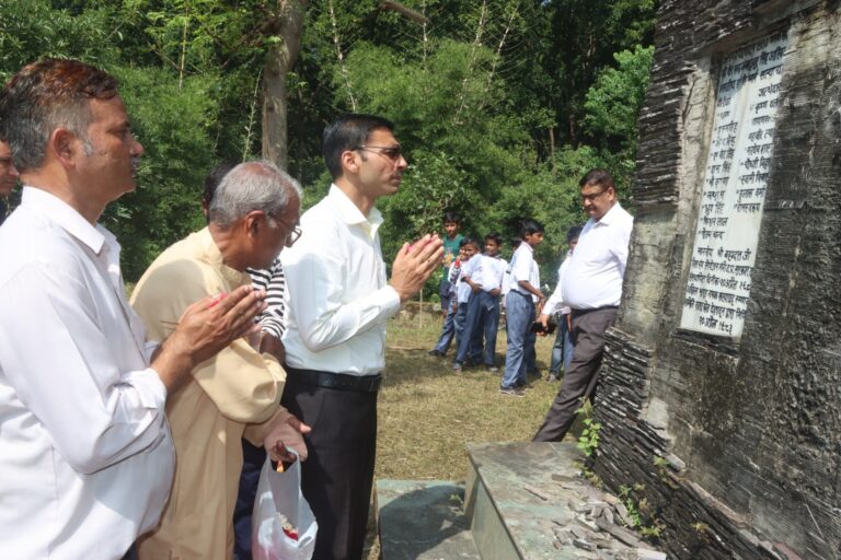 प्राकृतिक संसाधनों का संरक्षण एवं संवर्धन हम सभी की अहम जिम्मेदारी हैः डीएम