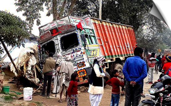 3 Children Killed, 3 Others Injured After Speeding Truck Crashes Into Roadside Hut in UP