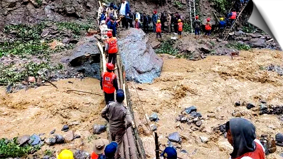 सिक्किम में आर्मी कैंप पर लैंडस्लाइड, 3 की मौत, 9 जवान लापता, सर्च ऑपरेशन जारी