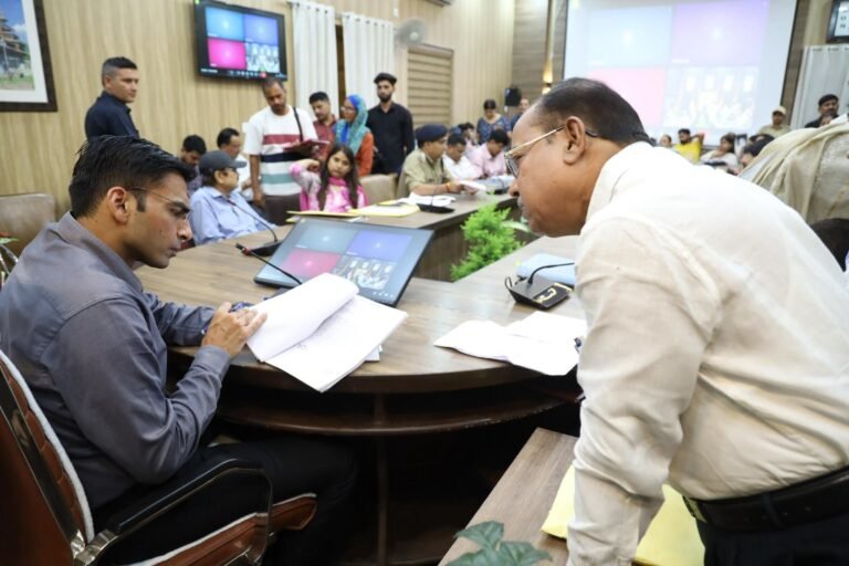 टिहरी बांध विस्थापितों के भू आवंटन घोटालेबाजों को जेल भेजने की तैयारी में जिला प्रशासन