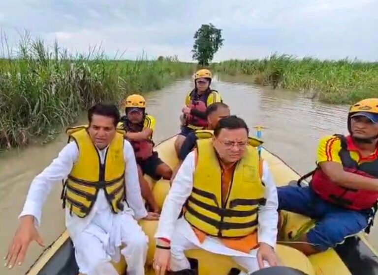 आपदा की घड़ी में जनसेवा की मिसाल बने मुख्यमंत्री पुष्कर सिंह धामी