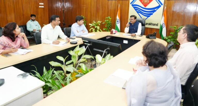 उत्तराखण्ङ में पीएमश्री योजना की तर्ज पर बनेगी स्कूलों के लिए योजनाः मुख्य सचिव