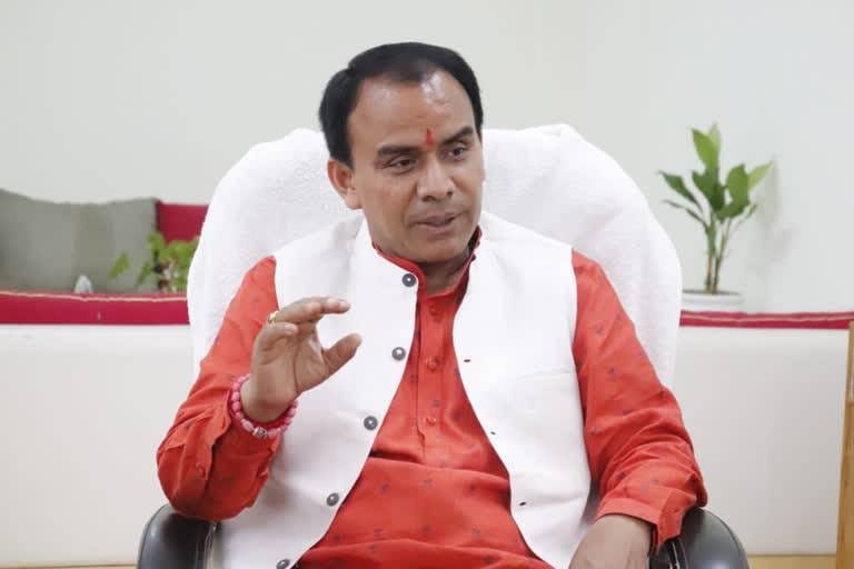 मिलावटखोरों के विरूद्ध प्रदेशभर में चलेगा विशेष अभियानः डाॅ. धन सिंह रावत