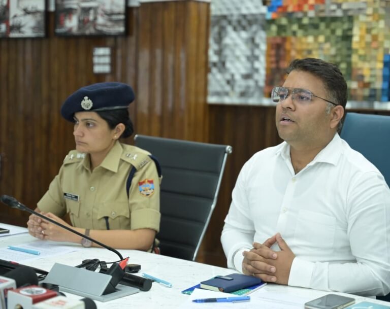 स्वास्थ्य, सुरक्षा, स्वच्छता और यातायात प्रबंधन पर प्रशासन सतर्क, केदारनाथ यात्रा सुव्यवस्थित ढंग से संचालित