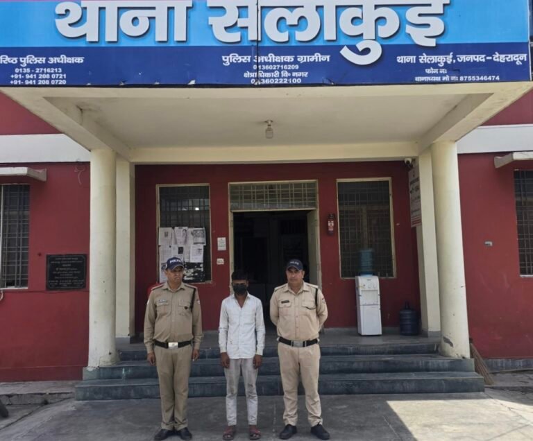दहेज में नहीं मिली मोटर साइकिल, पत्नी की चुन्नी से गला घोटकर की थी हत्या