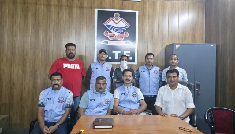 एसटीएफ का बड़ा प्रहार फर्जी शस्त्र लाइसेंस रैकेट का मास्टरमाइंड गिरफ्तार