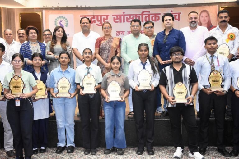 मेधावी छात्र ही उत्तराखंड और देश का उज्ज्वल भविष्य: रेखा आर्या