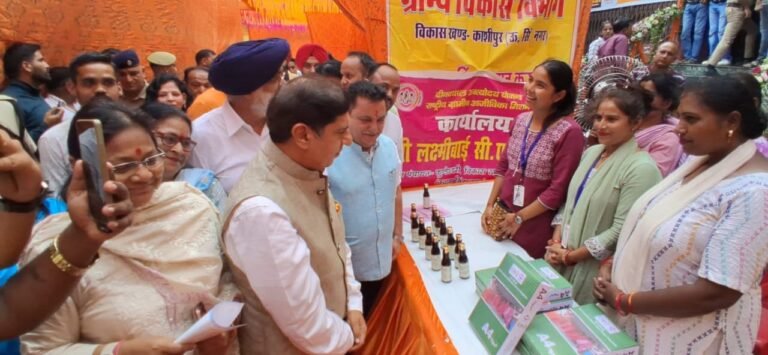 काशीपुर को मिलेगी नई बसें और नया बस अड्डा, मंत्री बत्रा ने 44 करोड़ की योजनाओं का किया लोकार्पण-शिलान्यास