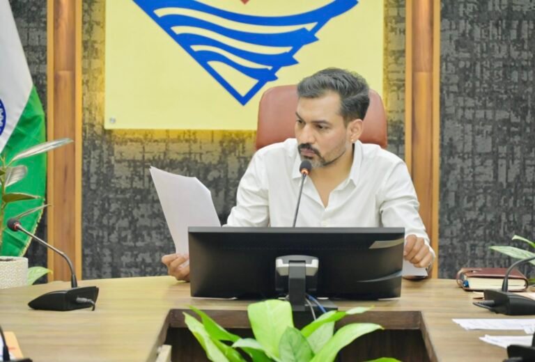 ऋषिपर्णा नदी के पुनर्जीवन का श्रीगणेश, उद्गम से होगा जीर्णोद्धार : डीएम