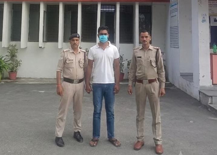 थाना नागल के हिस्ट्री शीटर अभियुक्त शहबाज को दून पुलिस ने जनपद सहारनपुर से किया गिरफ्तार