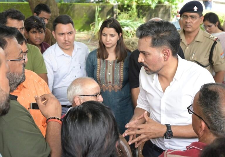 सीमाद्वार में जलभराव का होगा स्थायी समाधान, लोनिवि को सर्वे कर ड्रेनेज सिस्टम हेतु डीपीआर बनाने के निर्देश