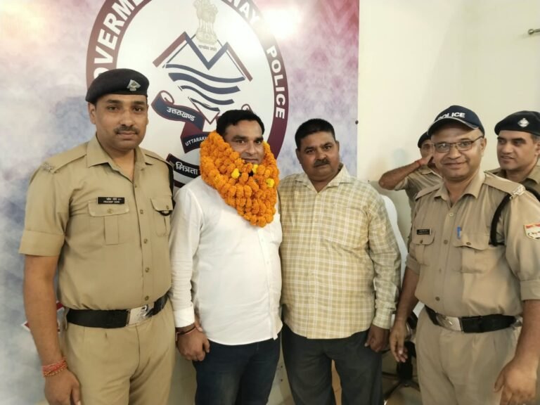 जीआरपी पुलिस परिवार ने सम्मान के साथ दी शुभकामनाएं, पुलिस अधीक्षक ने कहा— “सेवा समाप्त हो सकती है, लेकिन पुलिस परिवार से रिश्ता कभी_ नहीं”
